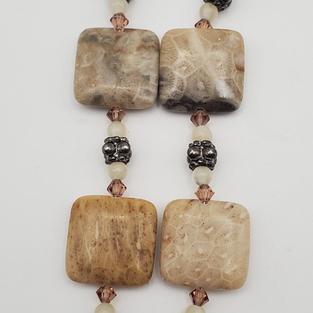 Artisan Hand Crafted Fossil Petoskey Stone Crystal Silver Tone Necklace 18" - Picture 5 of 10